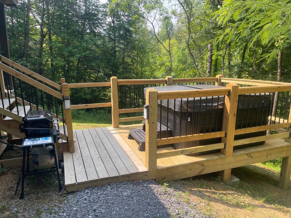 Crescent Moon Cabin Sevierville Exterior foto